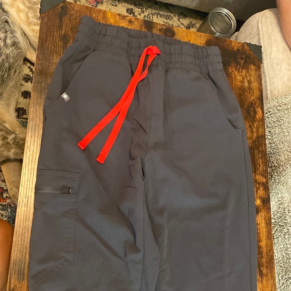 High waisted XS/Petite charcoal figs joggers